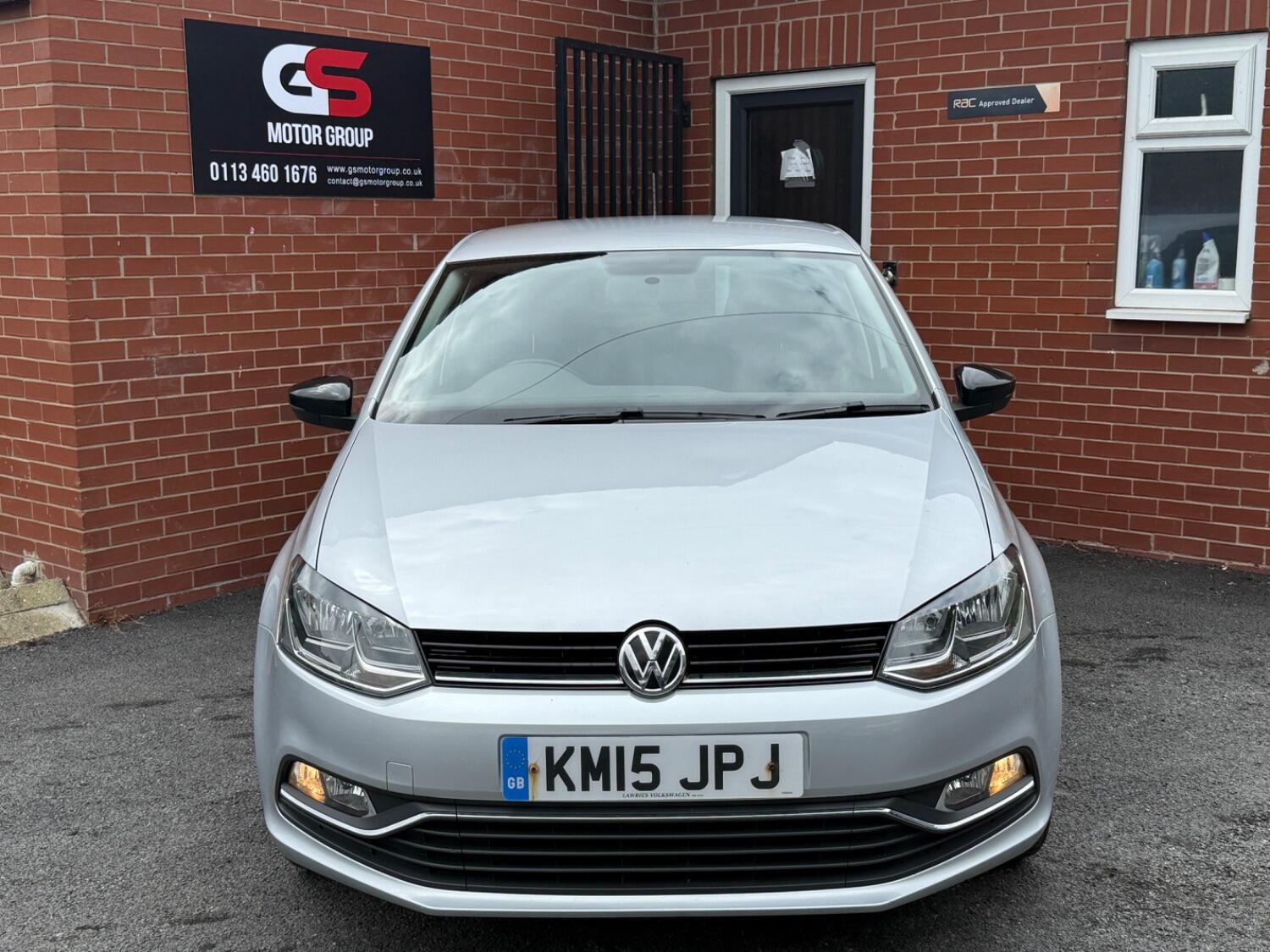 Used Volkswagen Polo 2015 for sale - 76794445: Photo 2