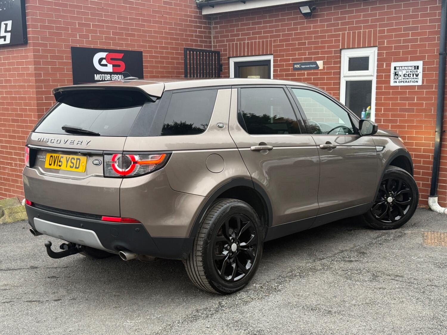 Used Land Rover Discovery Sport 2015 for sale - 76510803: Photo 11