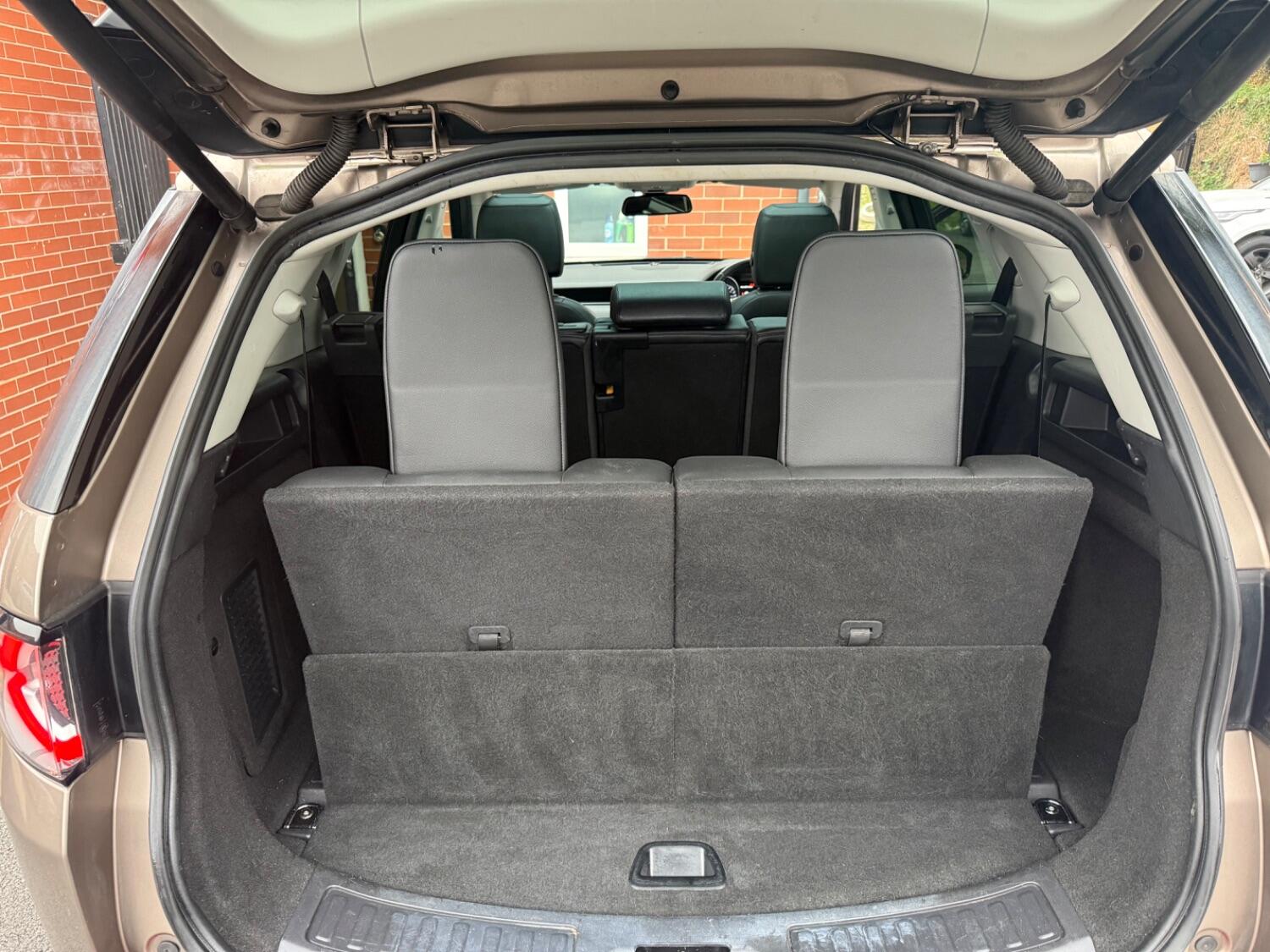 Used Land Rover Discovery Sport 2015 for sale - 76510803: Photo 19