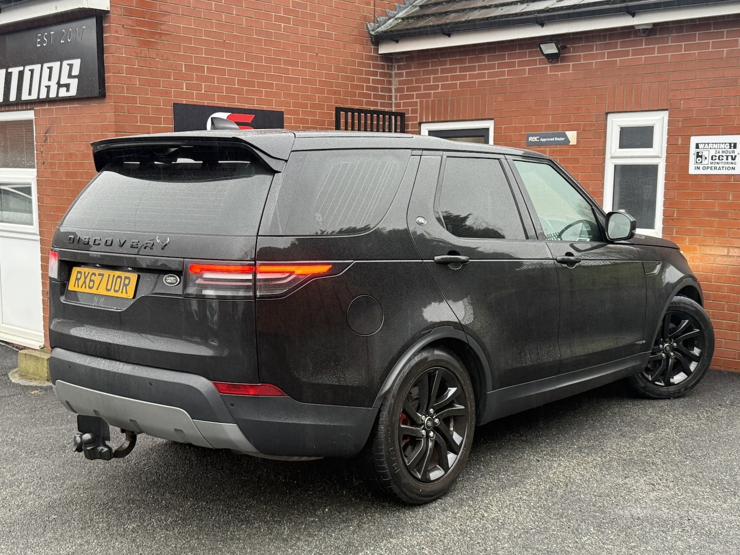 Used Land Rover Discovery 2017 for sale - 77465676: Photo 11