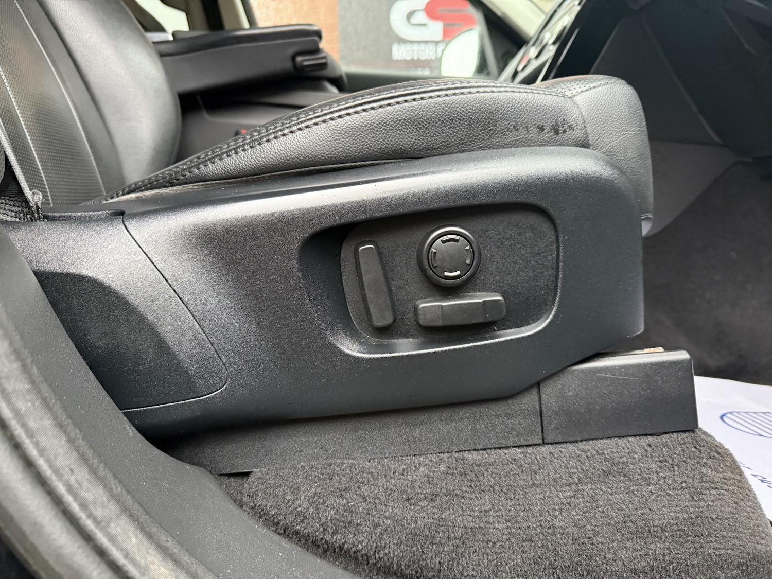 Used Land Rover Discovery 2017 for sale - 77465676: Photo 14