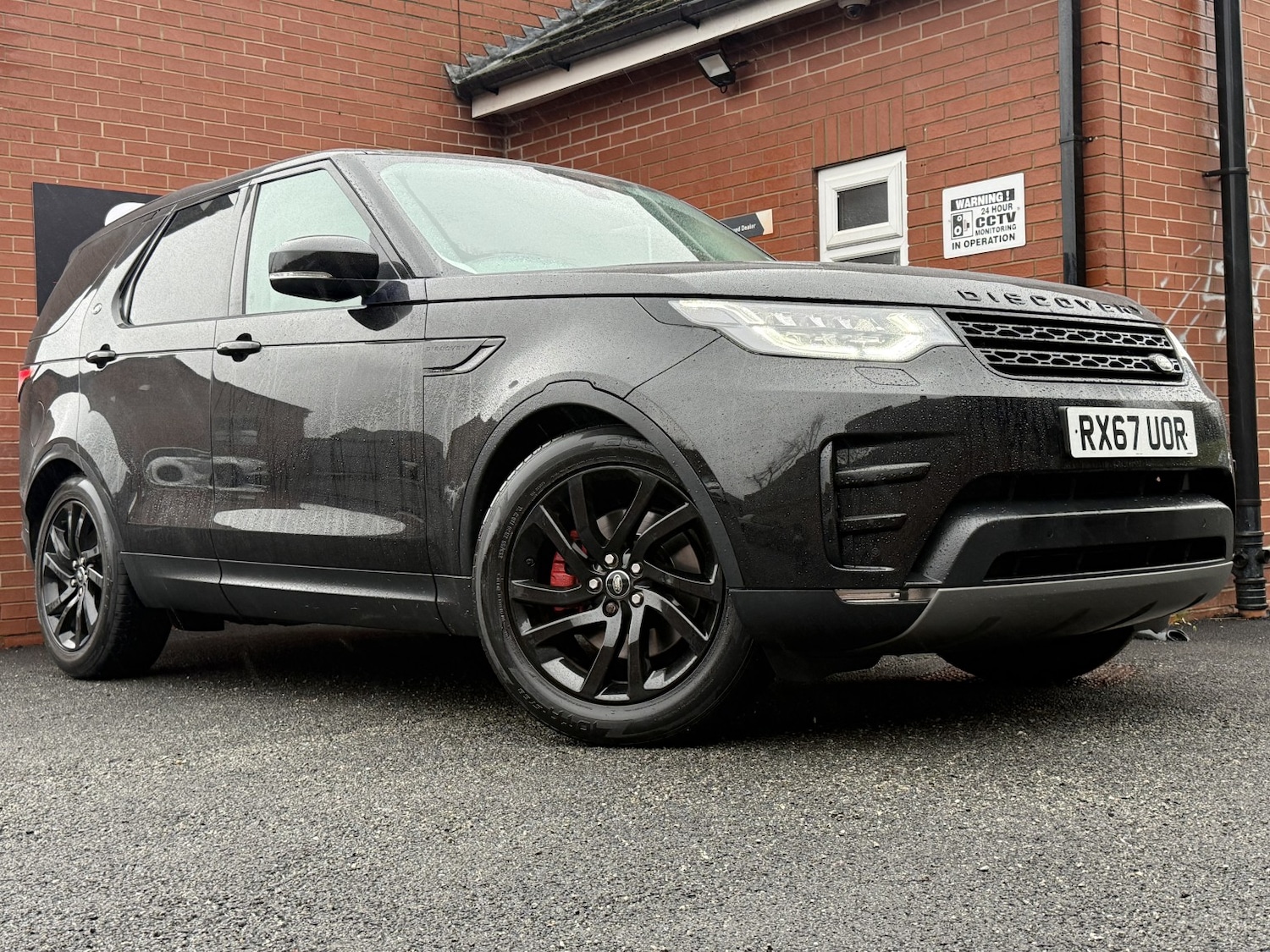 Used Land Rover Discovery 2017 for sale - 77465676: Photo 2