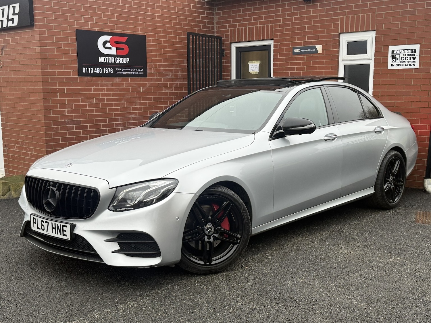 Used Mercedes-Benz E Class 2017 for sale - 77453126: Photo 5