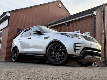 Used Land Rover Discovery 2019 for sale - 79495434: Photo