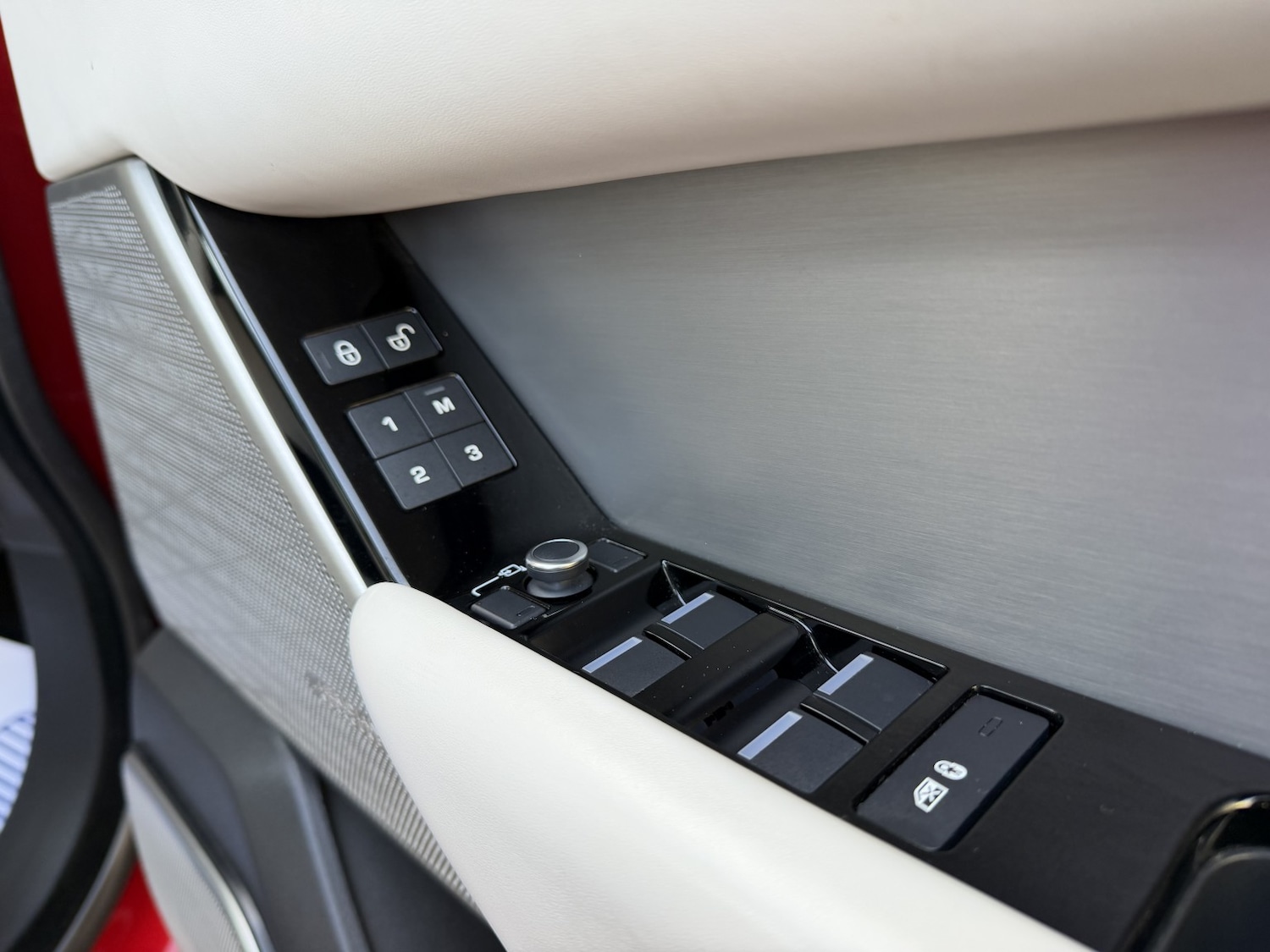 Used Land Rover Range Rover Velar 2020 for sale - 77656330: Photo 22