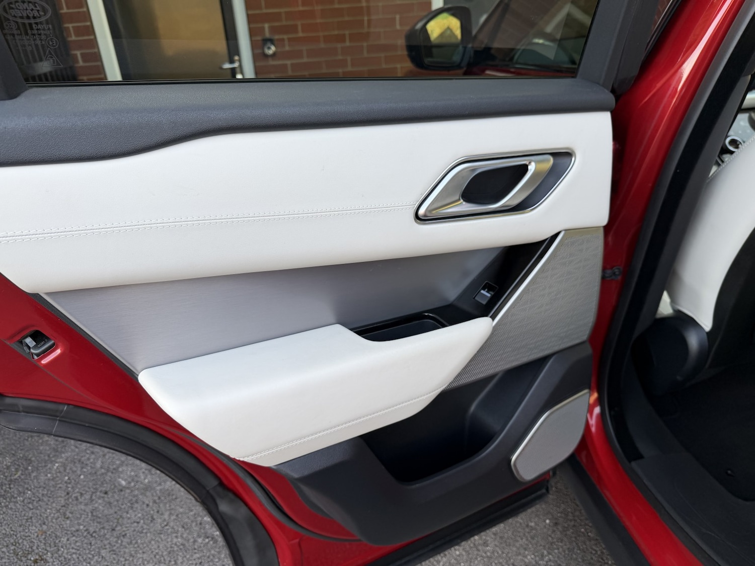 Used Land Rover Range Rover Velar 2020 for sale - 77656330: Photo 31