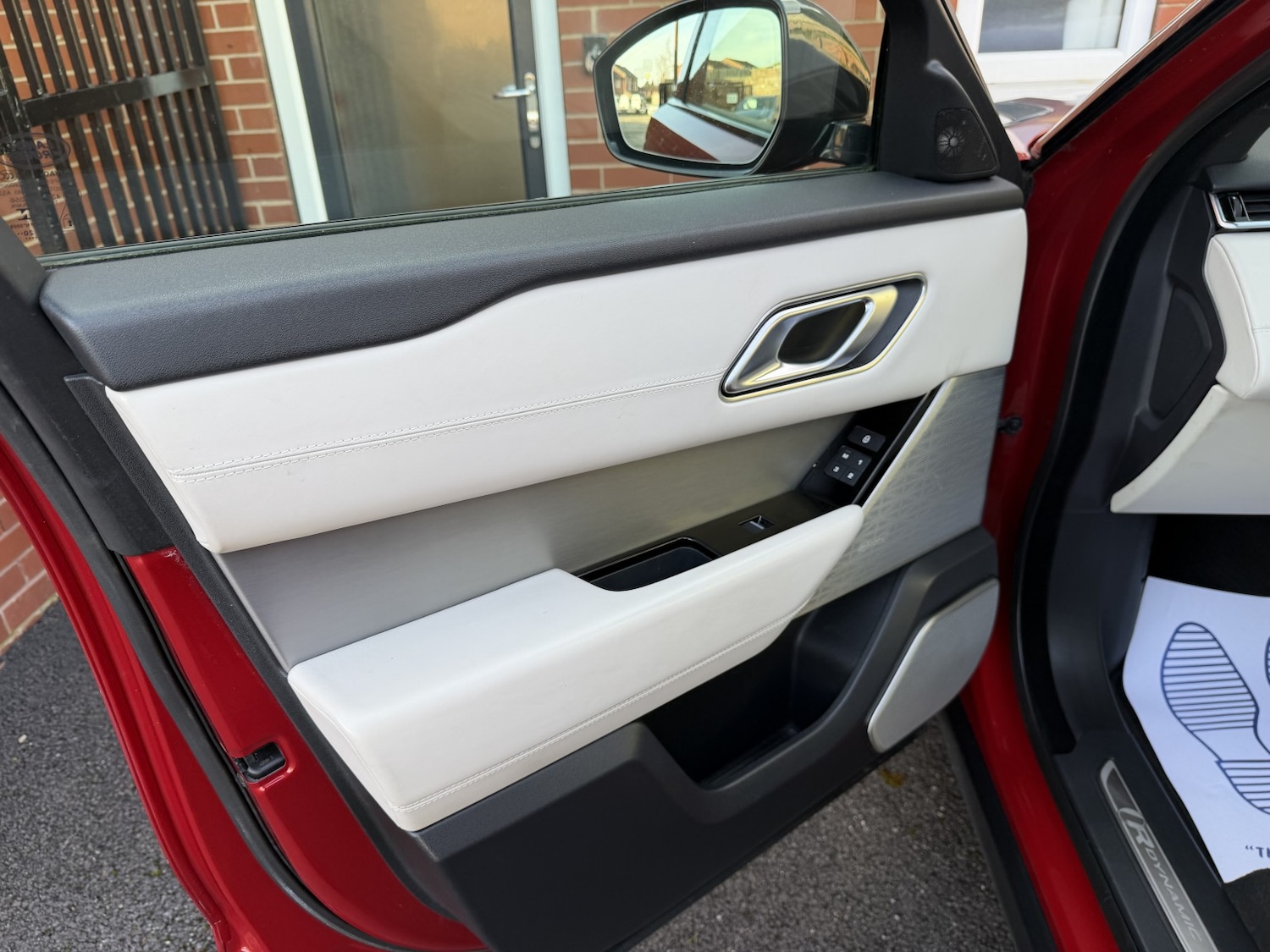 Used Land Rover Range Rover Velar 2020 for sale - 77656330: Photo 35