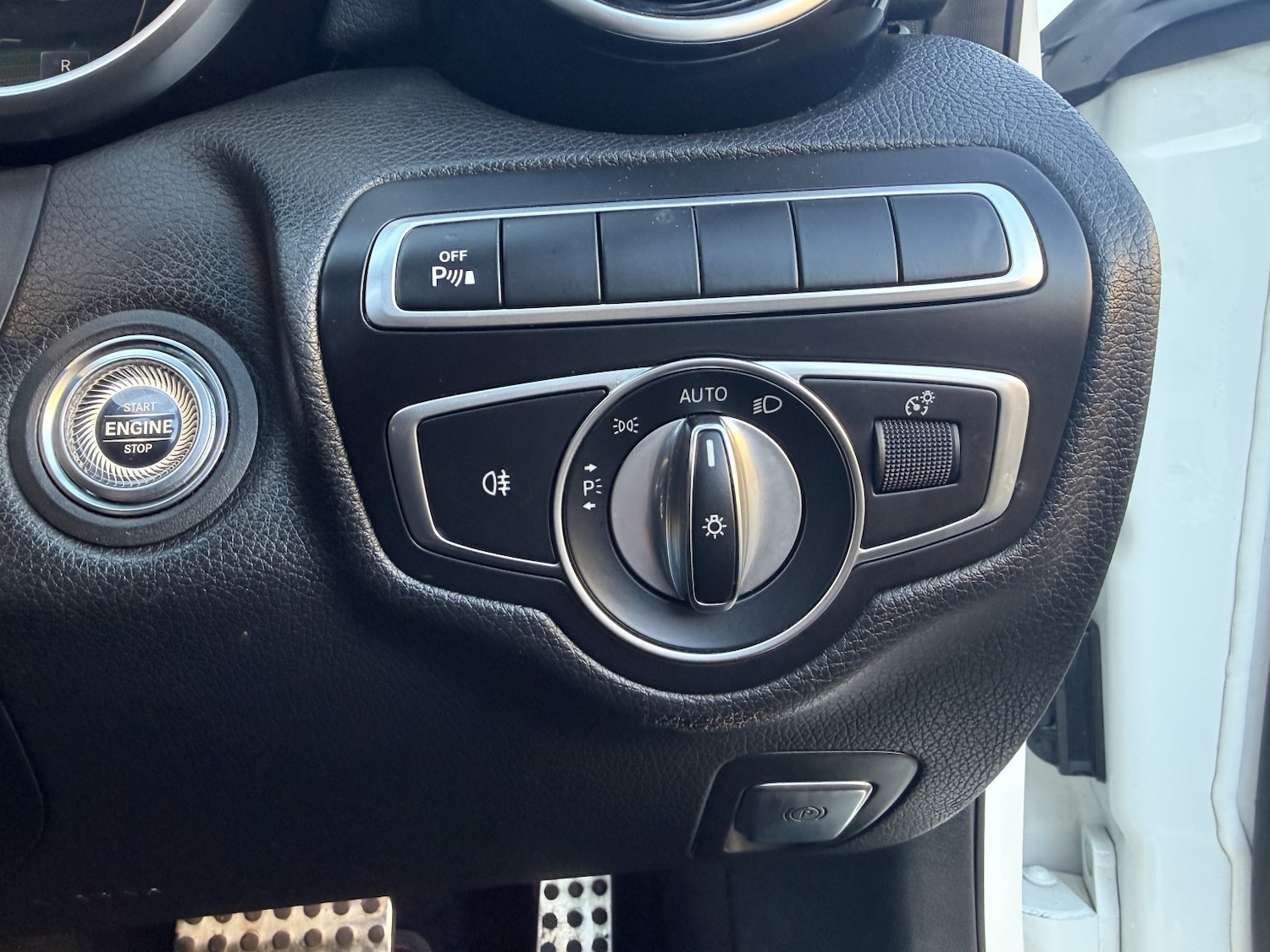 Used Mercedes-Benz C Class 2018 for sale - 77008095: Photo 40