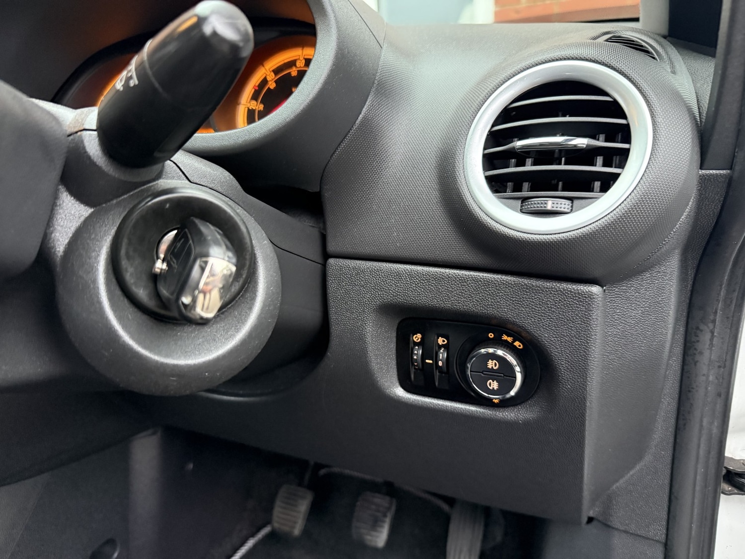 Used Vauxhall Corsa 2014 for sale - 77595457: Photo 16