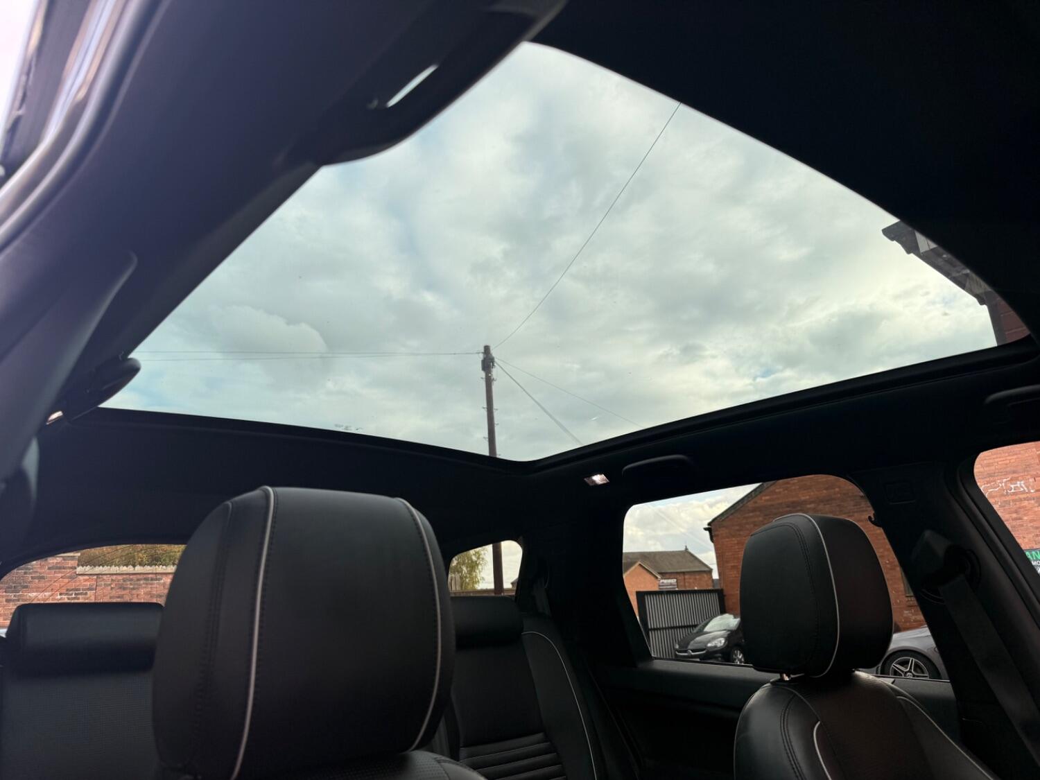 Used Land Rover Discovery Sport 2017 for sale - 76347235: Photo 13
