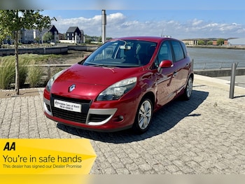 2012 - 1.5 dCi I - Music 5dr