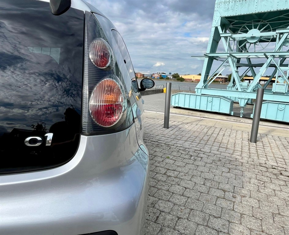 Vehicle 6