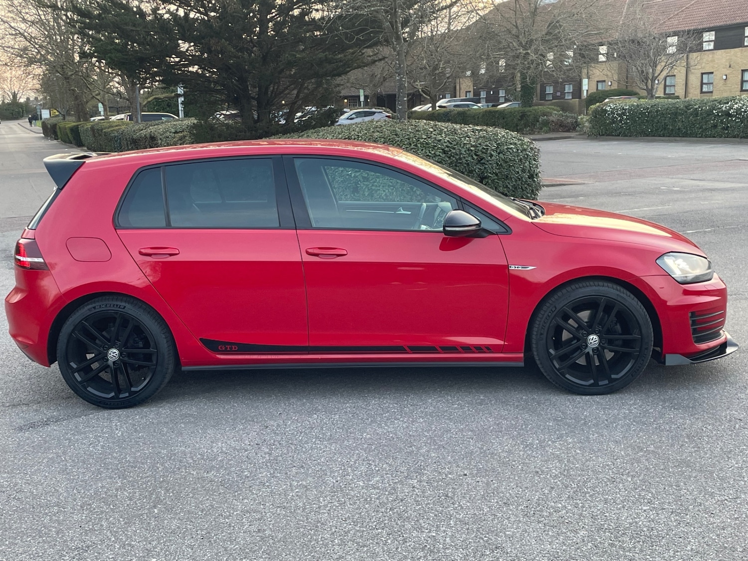 Used Volkswagen Golf 2014 for sale - 77969040: Photo 8