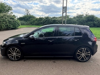 Used Volkswagen Golf 2017 for sale - 78897776: Photo