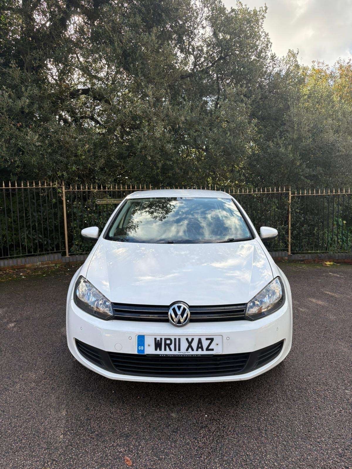 Used Volkswagen Golf 2011 for sale - 77063447: Photo 2