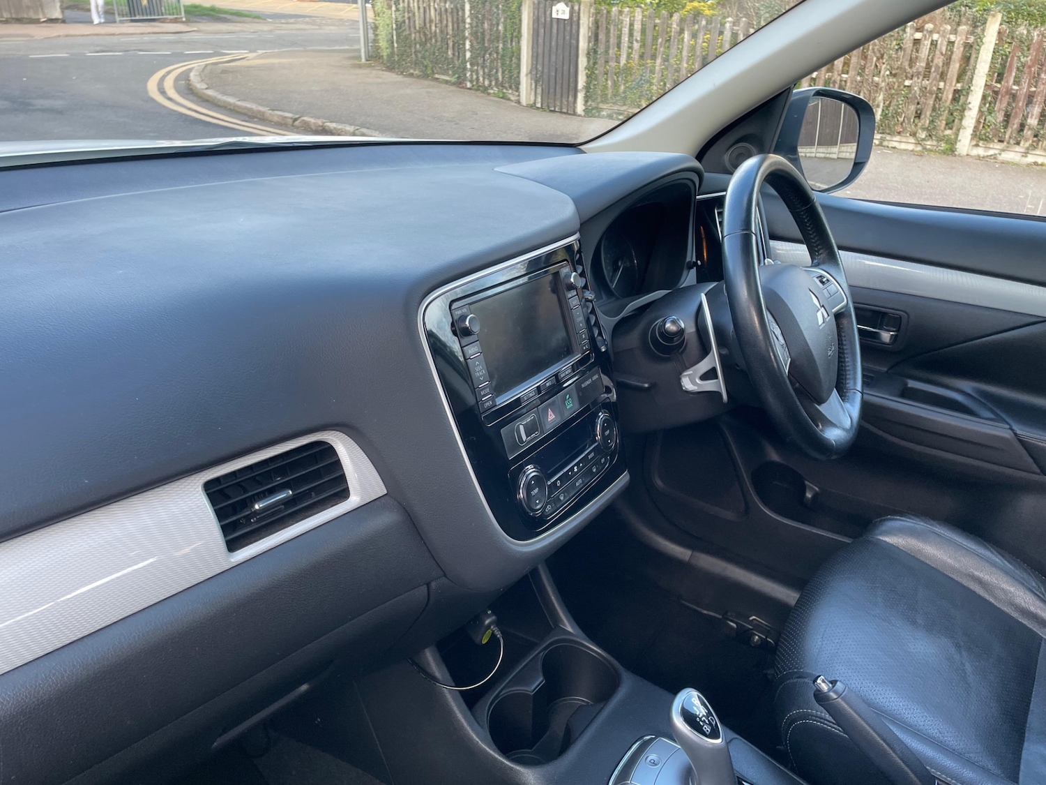 Used Mitsubishi Outlander 2015 for sale - 77969529: Photo 10