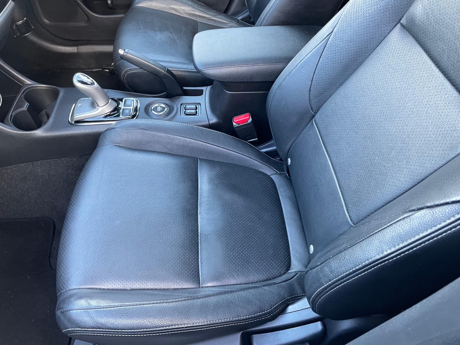 Used Mitsubishi Outlander 2015 for sale - 77969529: Photo 15