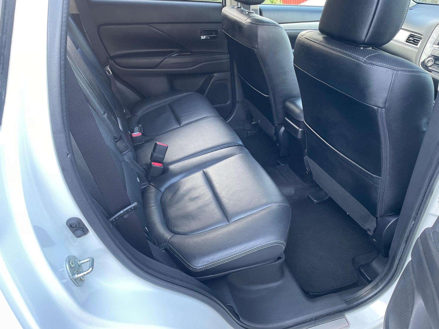 Used Mitsubishi Outlander 2015 for sale - 77969529: Photo 19