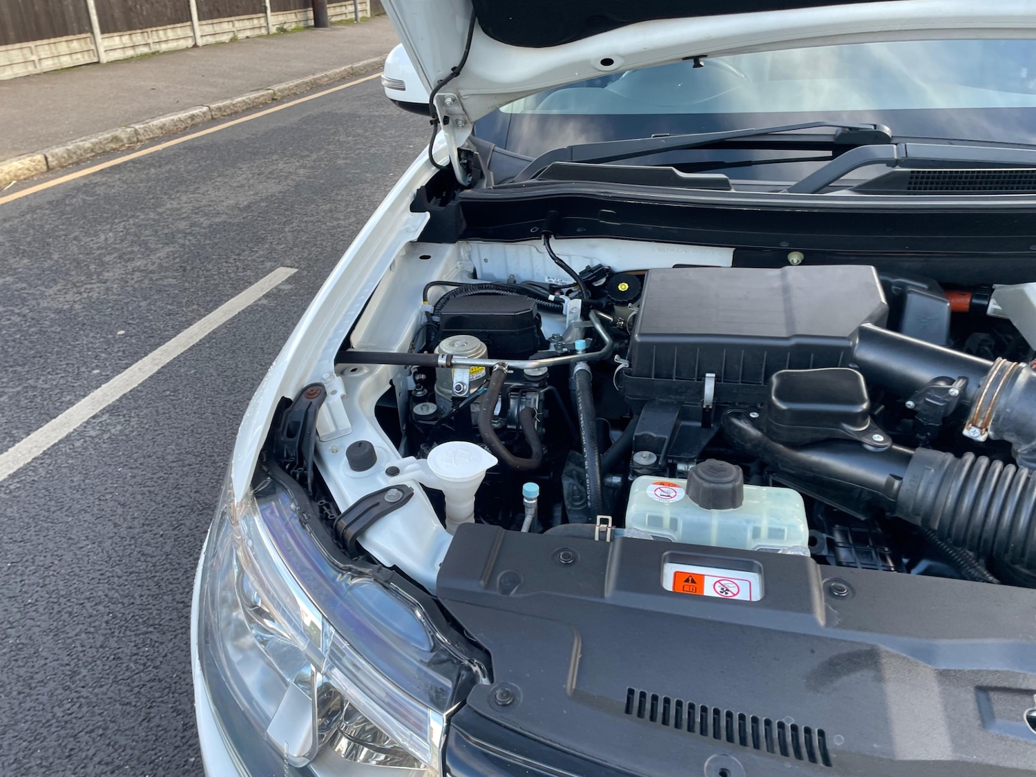 Used Mitsubishi Outlander 2015 for sale - 77969529: Photo 28