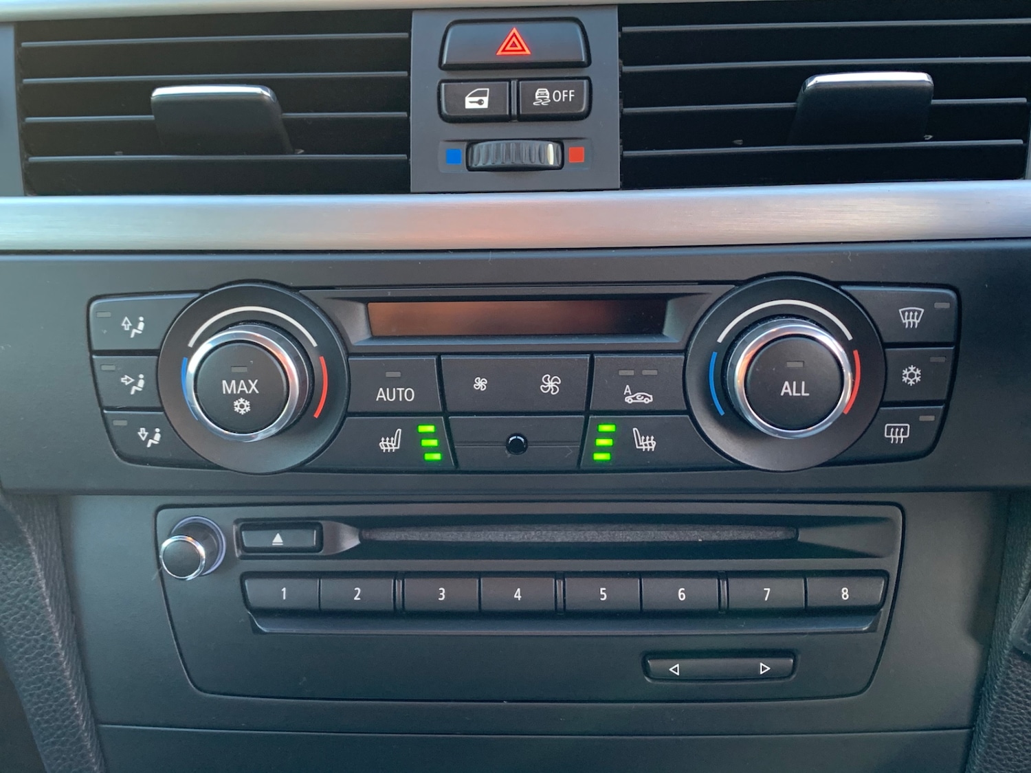 Used BMW 3 Series 2012 for sale - 77555909: Photo 15