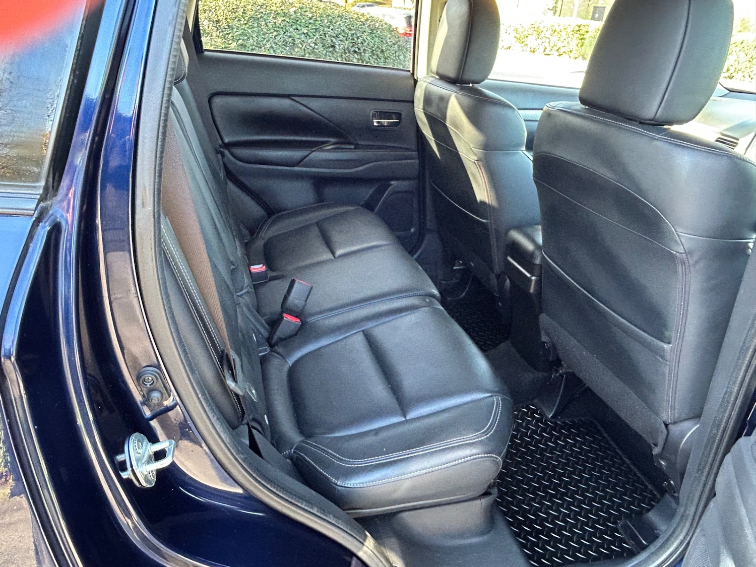 Used Mitsubishi Outlander 2015 for sale - 76895038: Photo 12