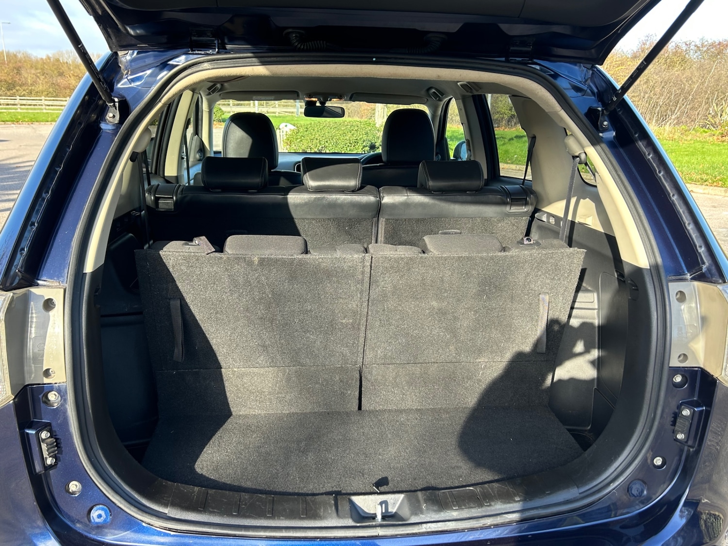 Used Mitsubishi Outlander 2015 for sale - 76895038: Photo 13