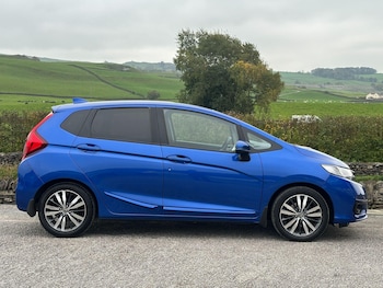 Used Honda Jazz 2019 for sale - 76673848: Photo