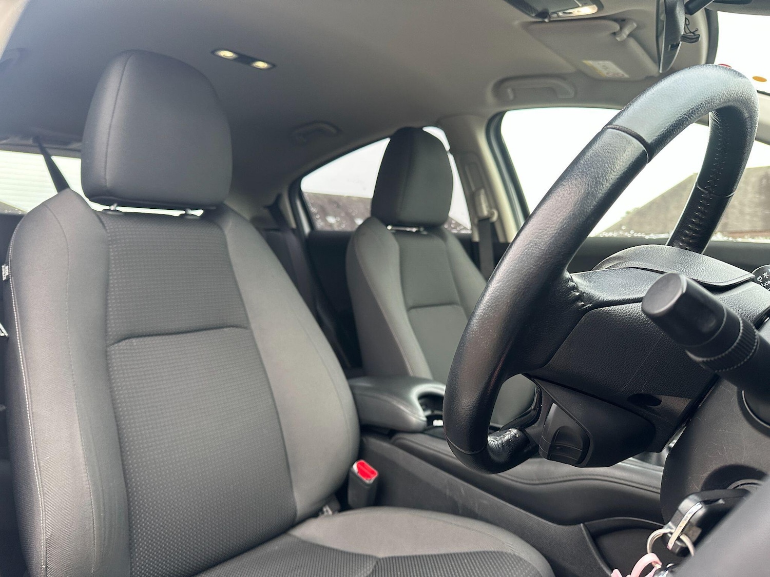 Used Honda HR-V 2018 for sale - 77137184: Photo 2