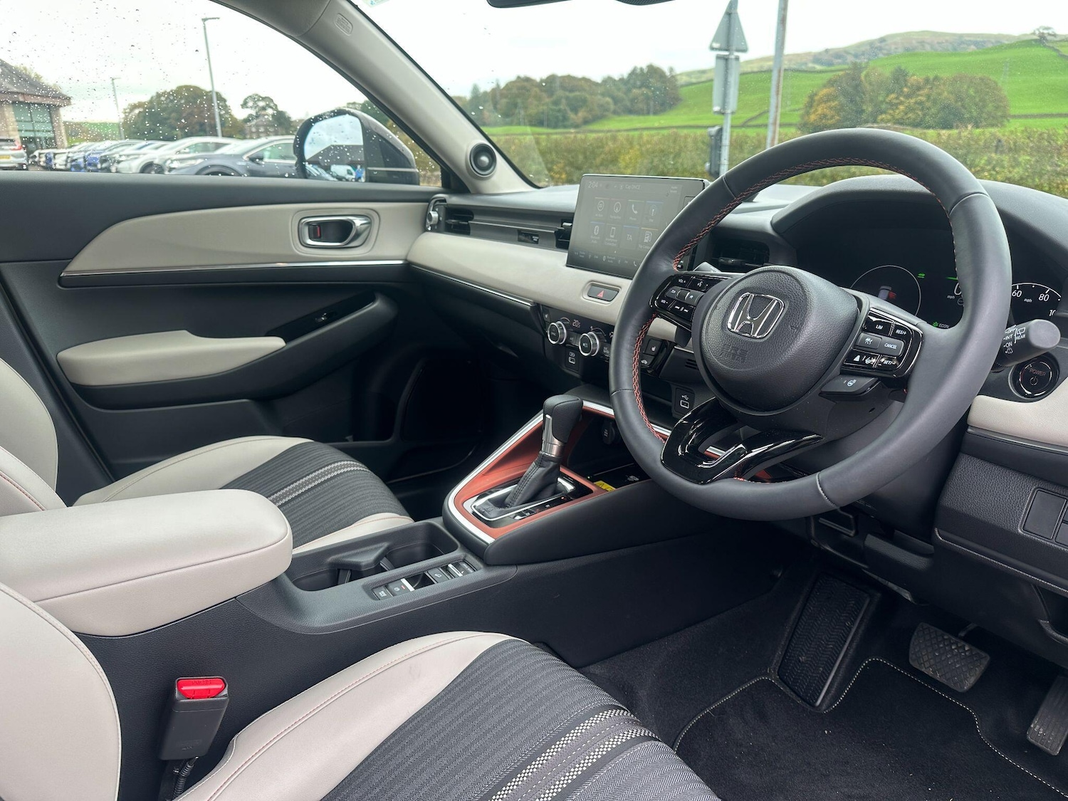 Used Honda HR-V 2024 for sale - 76677095: Photo 4