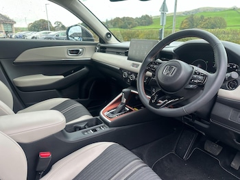 Used Honda HR-V 2024 for sale - 76677095: Photo