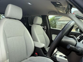 Used Honda Jazz 2022 for sale - 76963631: Photo