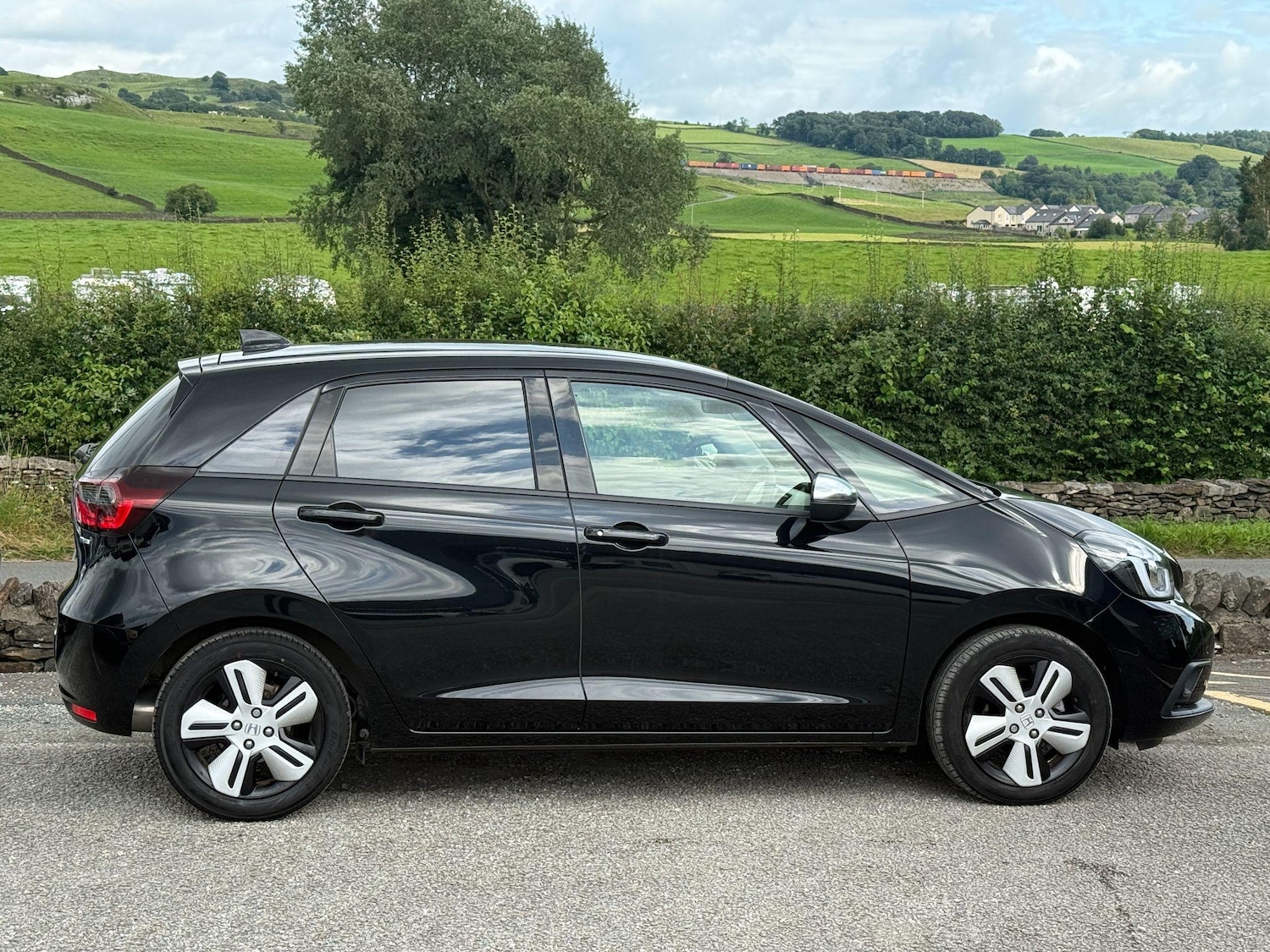 Used Honda Jazz 2022 for sale - 76963631: Photo 3