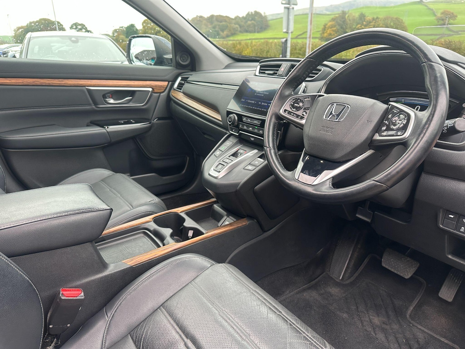 Used Honda CR-V 2019 for sale - 76673774: Photo 4