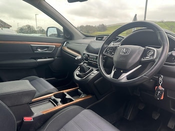 Used Honda CR-V 2018 for sale - 77605459: Photo