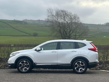 Used Honda CR-V 2018 for sale - 77605459: Photo