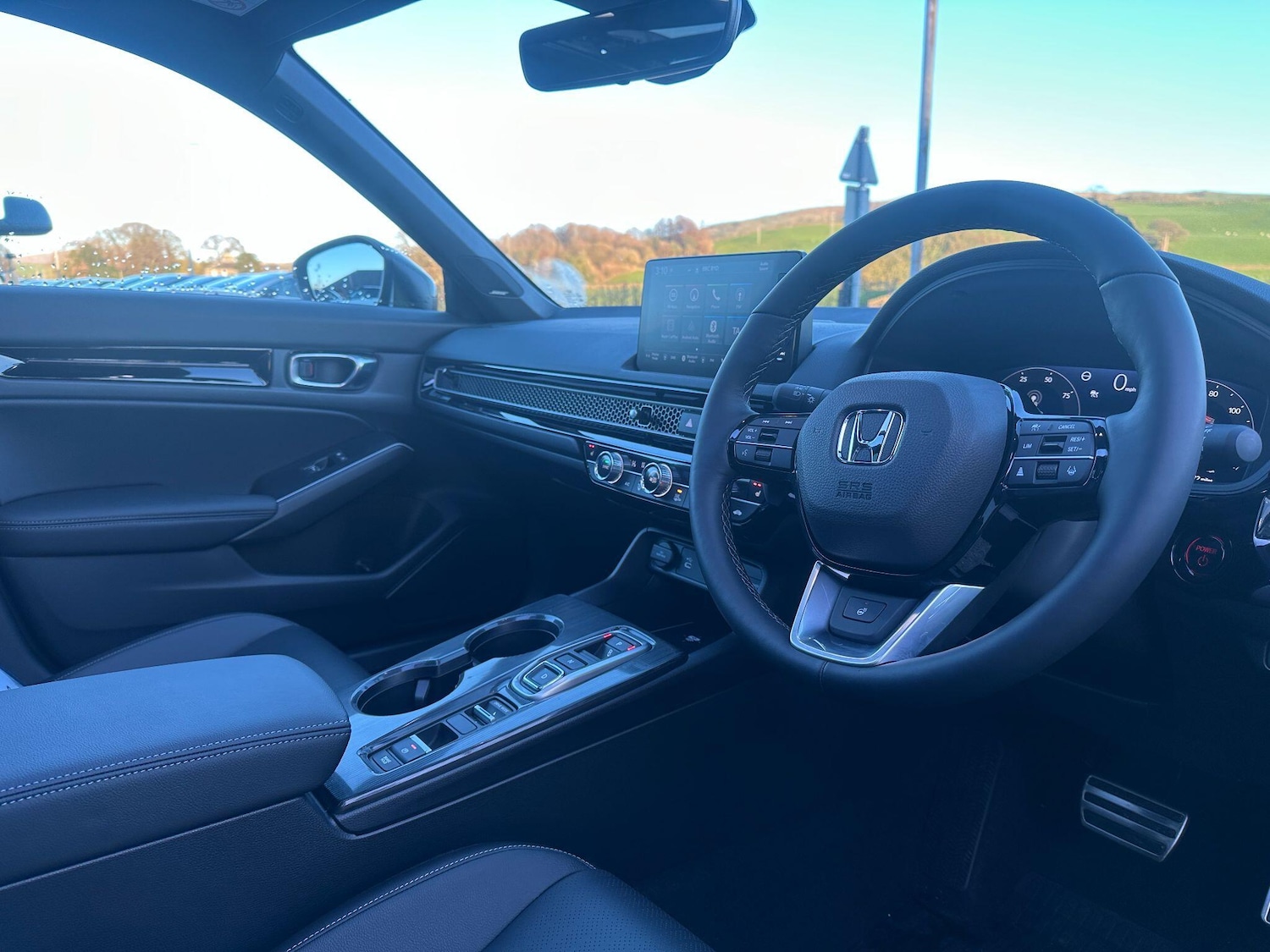 Used Honda Civic 2025 for sale - 76699621: Photo 2