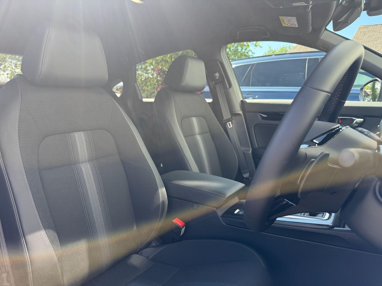 Used Honda Civic 2025 for sale - 76680196: Photo 2