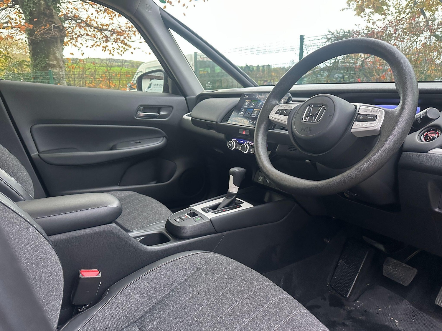 Used Honda Jazz 2022 for sale - 77643940: Photo 2