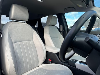 Used Honda Jazz 2023 for sale - 77573003: Photo