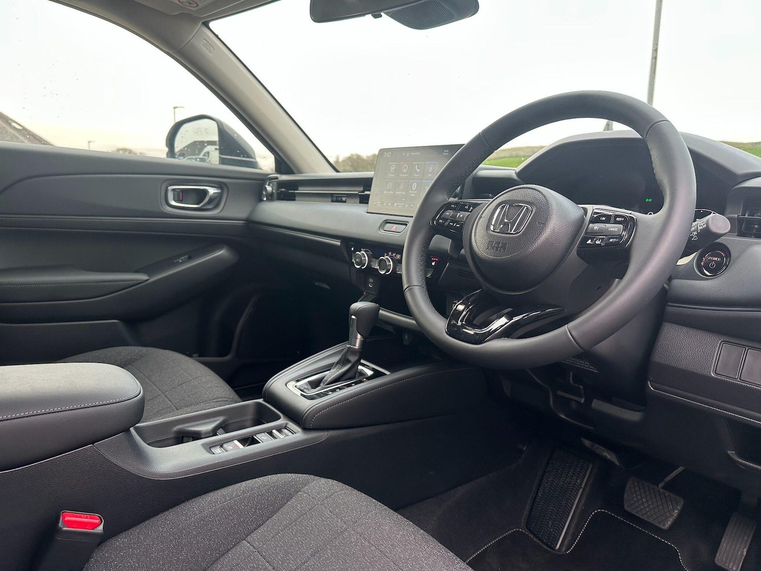 Used Honda HR-V 2026 for sale - 78005348: Photo 2