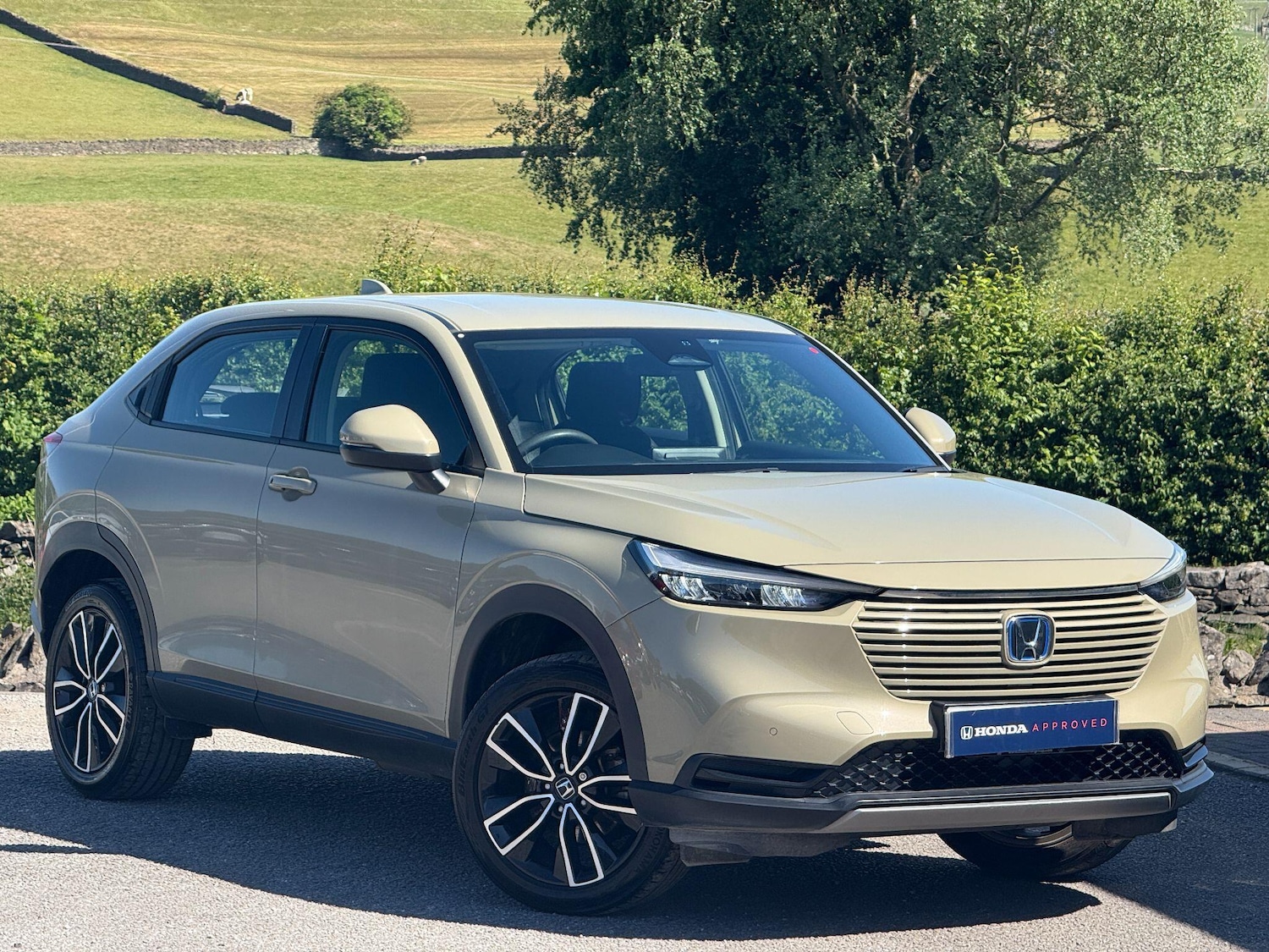 Used Honda HR-V 2023 for sale - 76676297: Photo 1