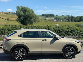 Used Honda HR-V 2023 for sale - 76676297: Photo