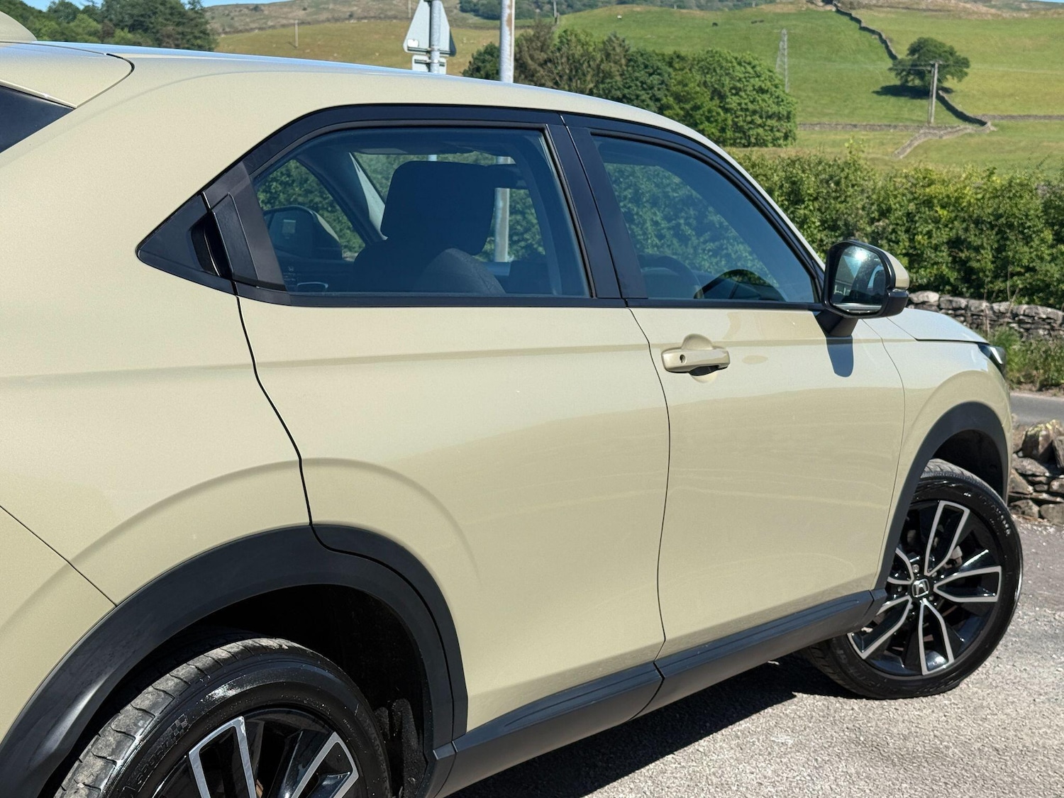 Used Honda HR-V 2023 for sale - 76676297: Photo 8