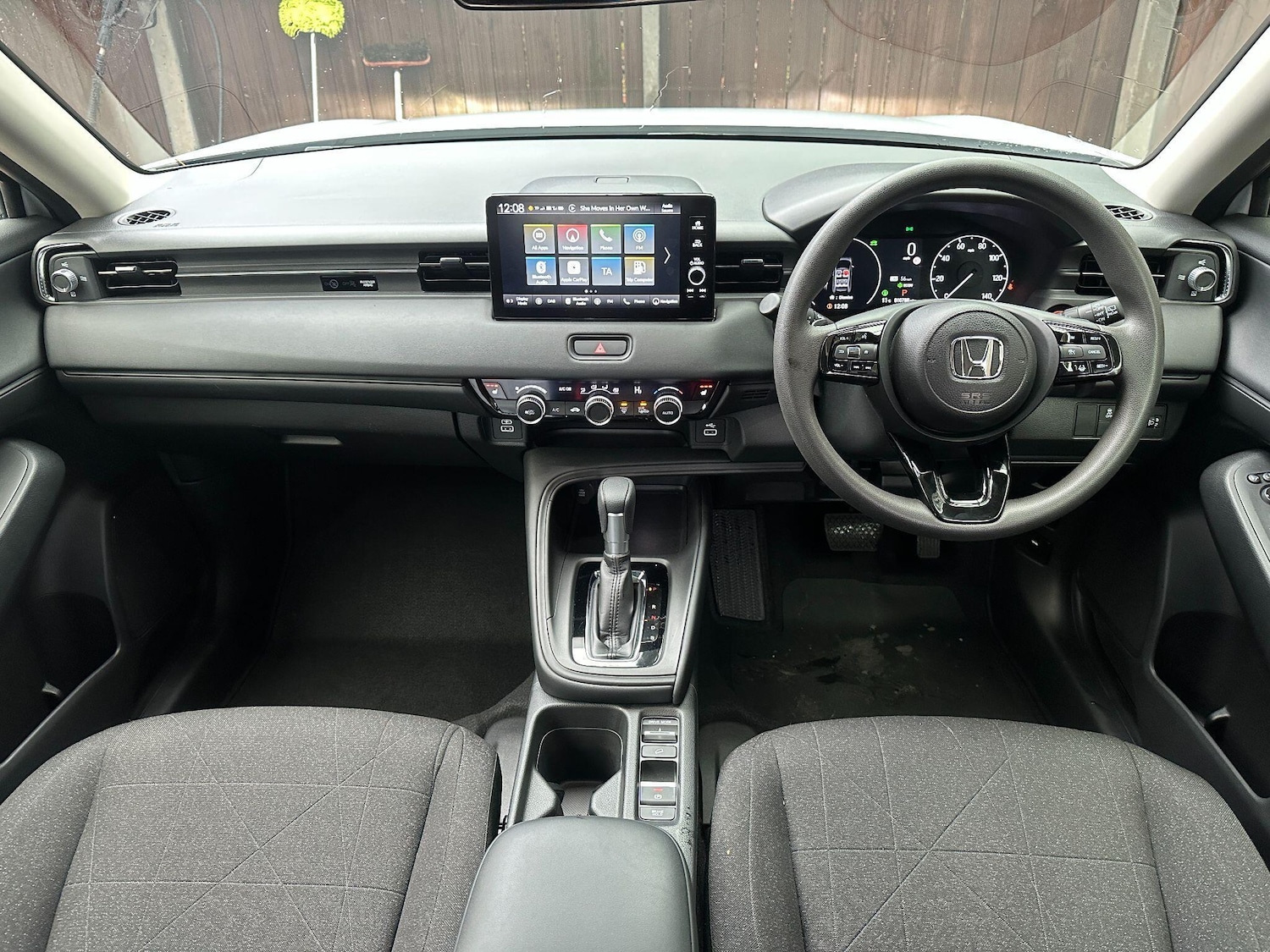 Used Honda HR-V 2023 for sale - 76676100: Photo 10