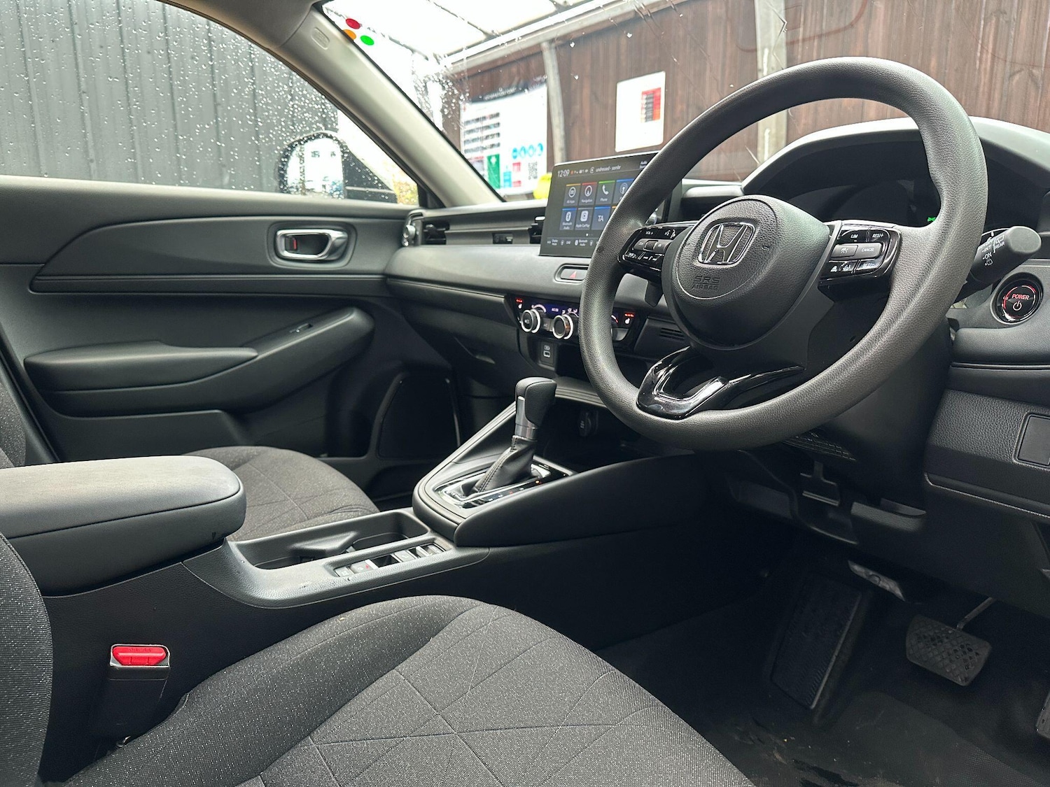 Used Honda HR-V 2023 for sale - 76676100: Photo 4