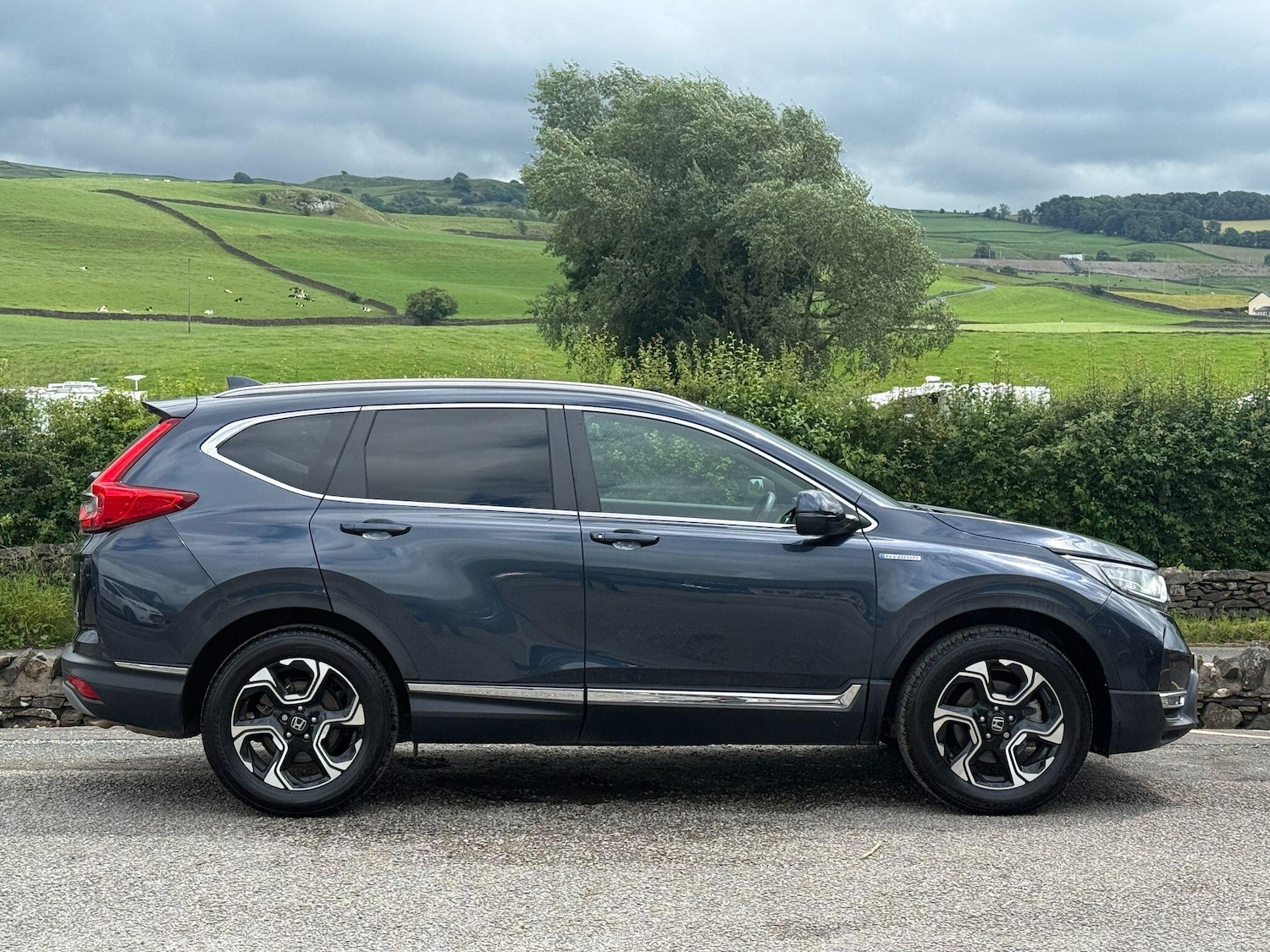 Used Honda CR-V 2020 for sale - 76681116: Photo 3