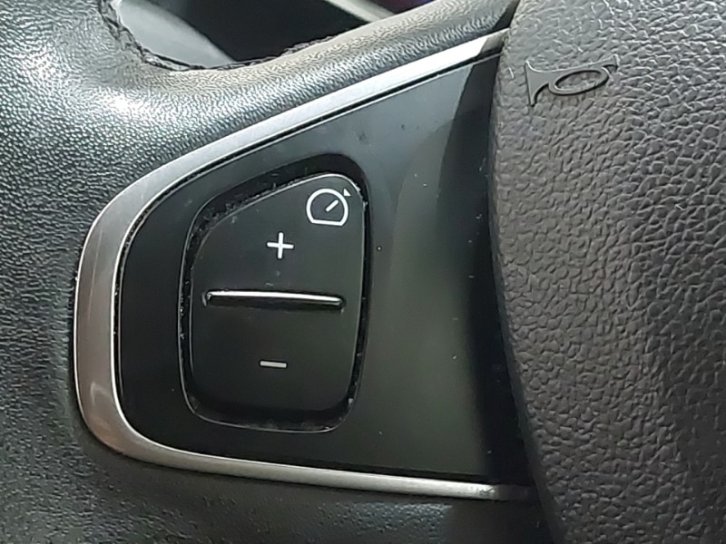 Used Renault Clio 2017 for sale - 76736858: Photo 14