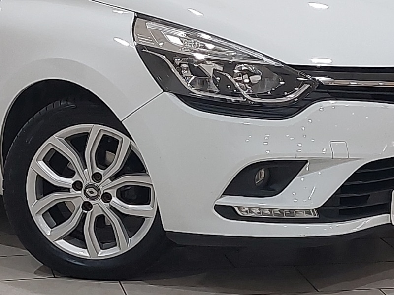Used Renault Clio 2017 for sale - 76736858: Photo 9