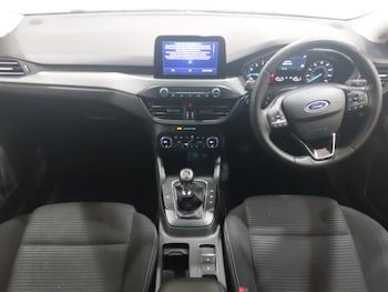 Used Ford Focus 2022 for sale - 77678002: Photo