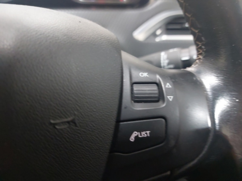 Used Peugeot 2008 2017 for sale - 77921902: Photo 18